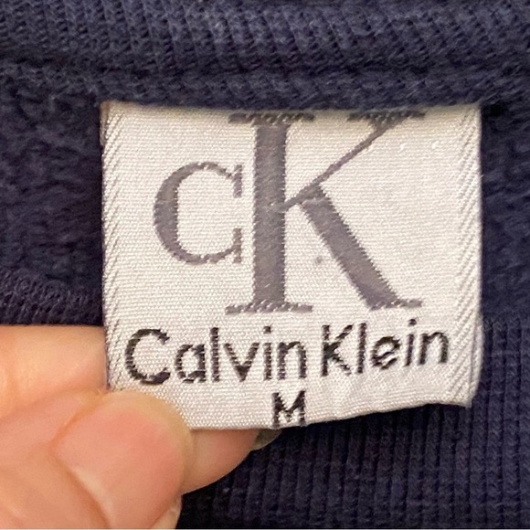 Vintage Calvin Klein Navy Embroidery Sweatshirt Size Medium-Unisex - Picture 5 of 6